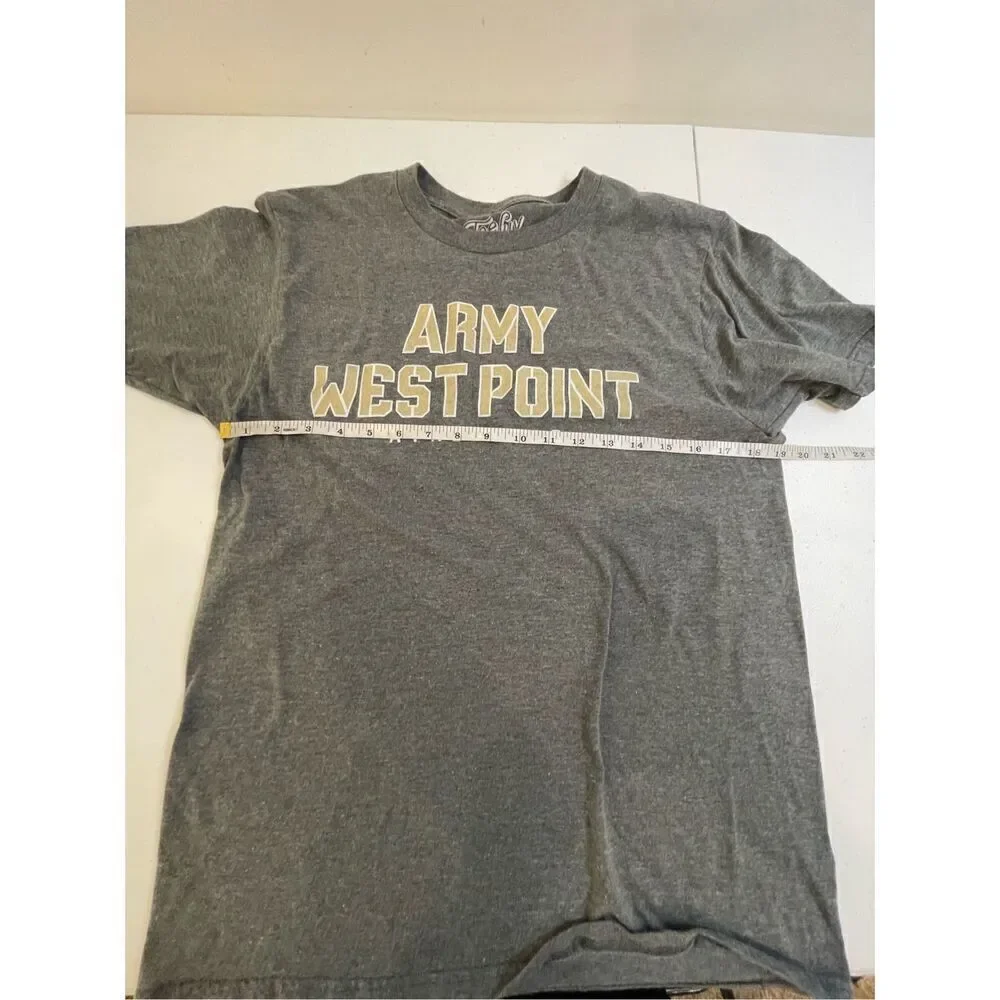 army west point have clothing pay